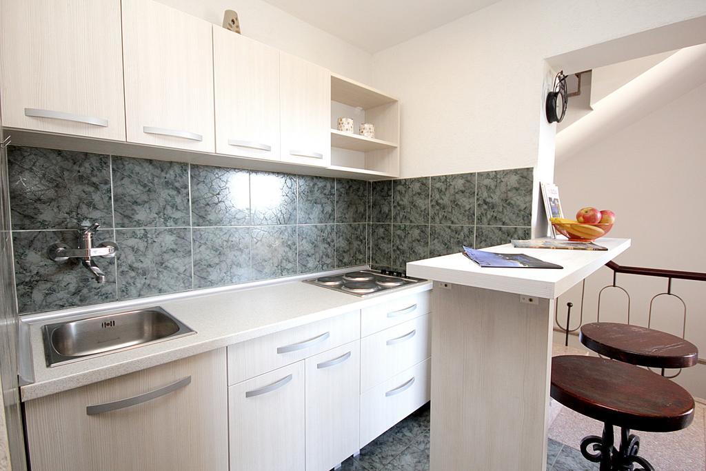 Apartments Ardura Petrovac Habitación foto